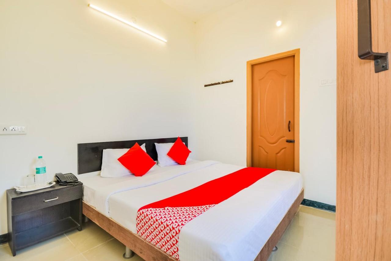Oyo 67267 Ss Residency Hotell Coimbatore Eksteriør bilde
